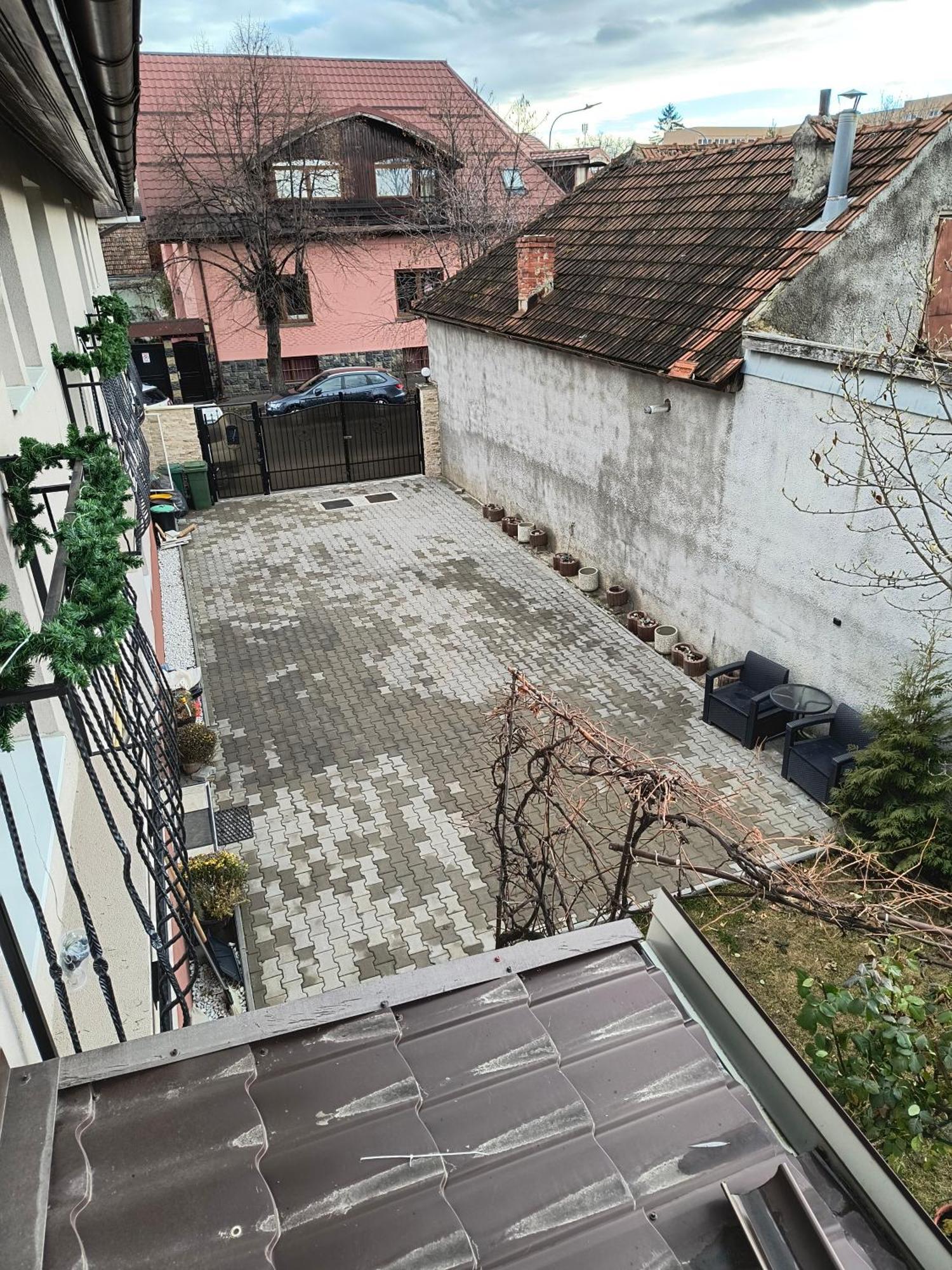 Casa Mais Braşov Esterno foto