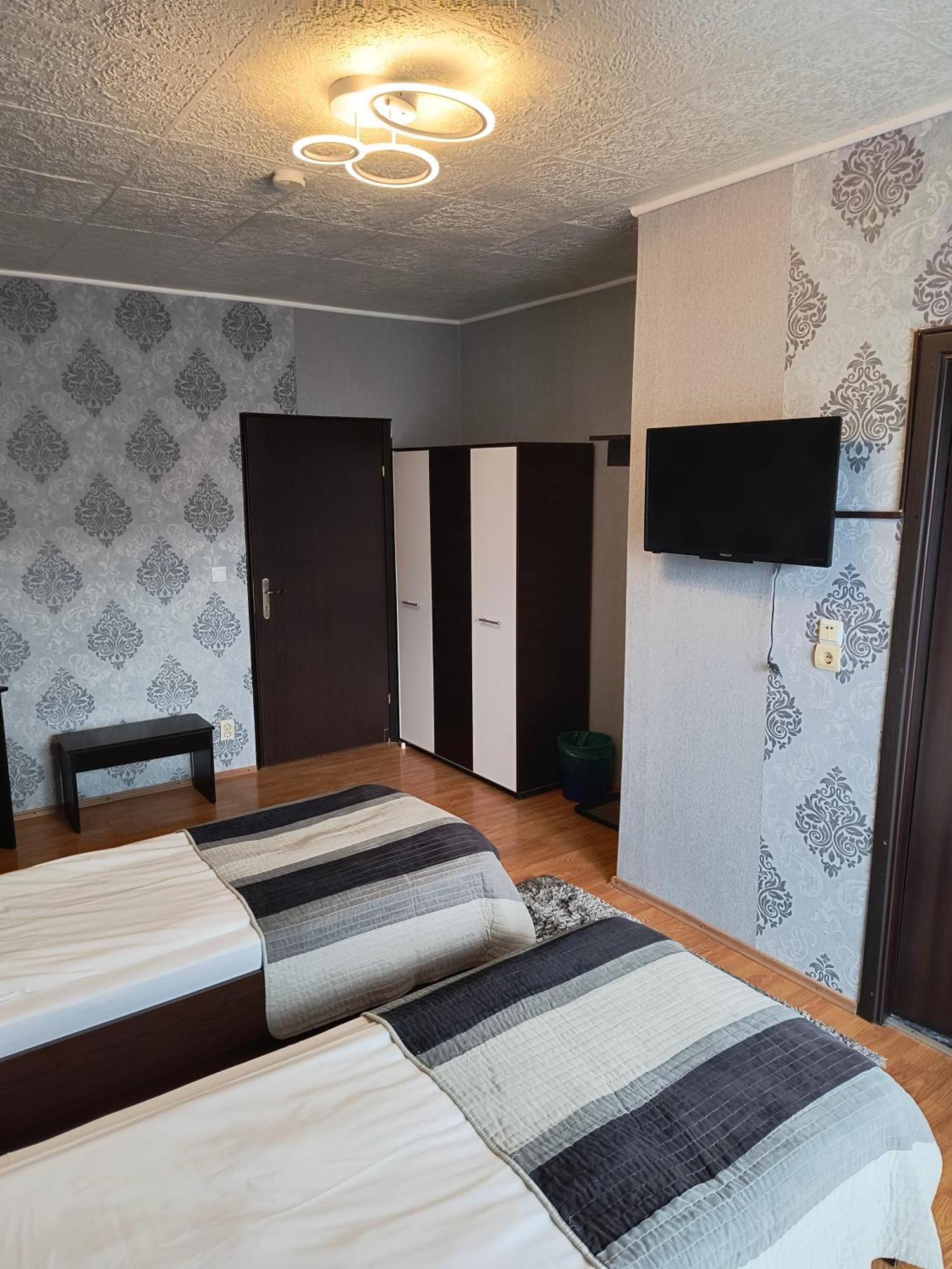 Casa Mais Braşov Esterno foto
